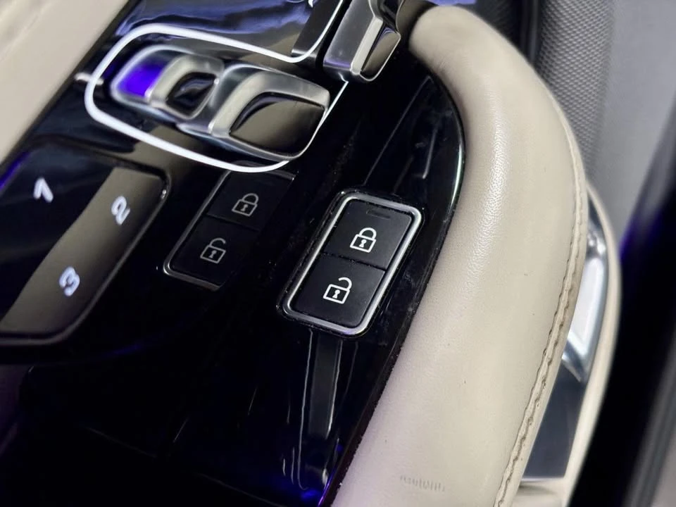 2021 Land Rover Range Rover L405 - Image 15 of 20