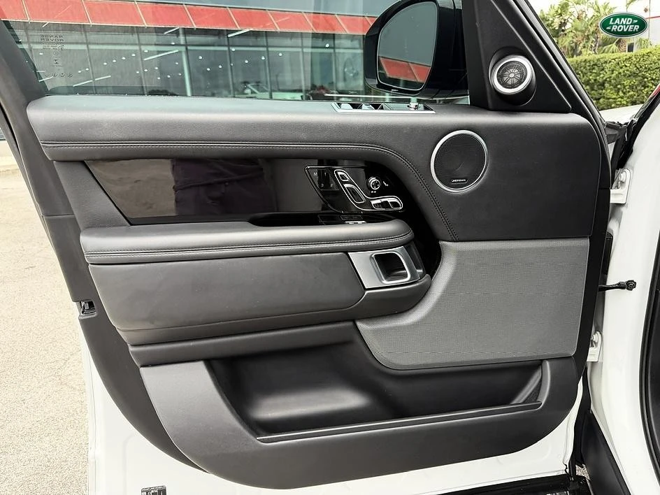 2021 Land Rover Range Rover L405 - Image 26 of 31