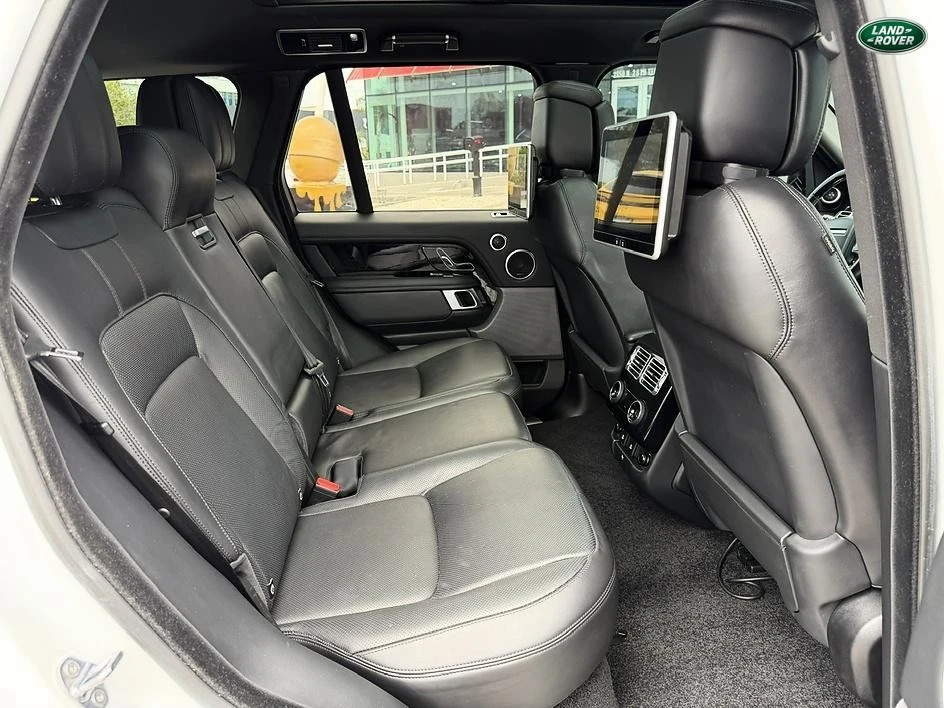 2021 Land Rover Range Rover L405 - Image 18 of 31