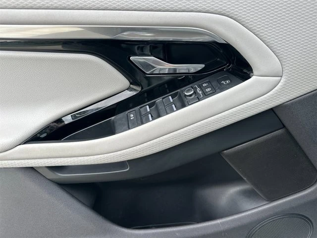 2021 Land Rover Range Rover Evoque 2nd Gen - Image 11 of 12