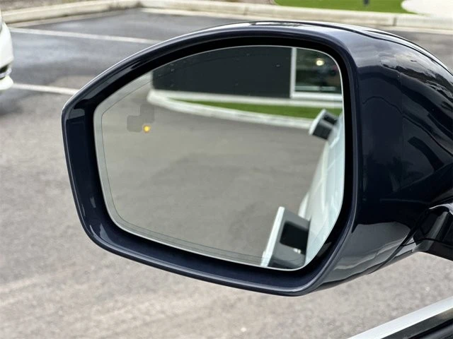 2021 Land Rover Range Rover Evoque 2nd Gen - Image 9 of 12