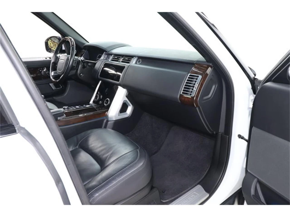 2021 Land Rover Range Rover L405 - Image 18 of 31