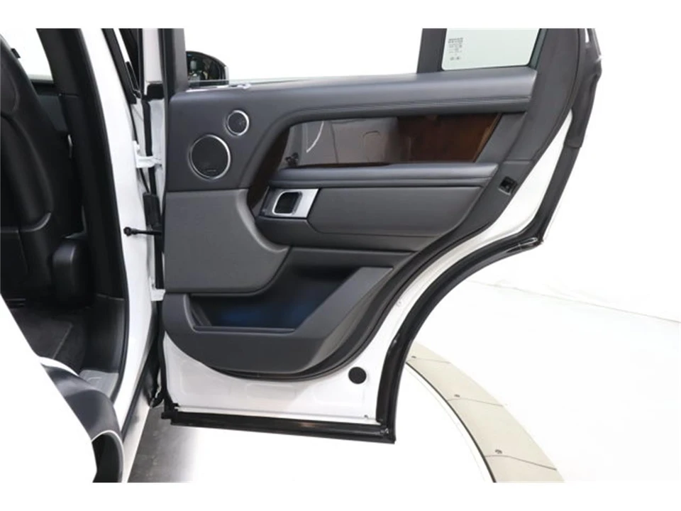 2021 Land Rover Range Rover L405 - Image 27 of 31