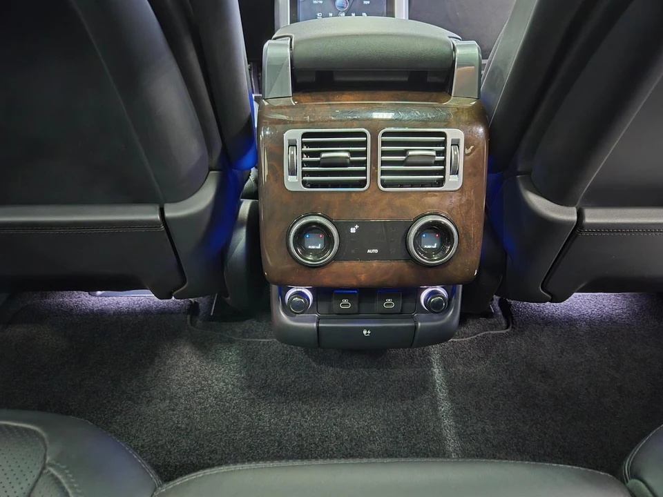 2021 Land Rover Range Rover L405 - Image 15 of 18