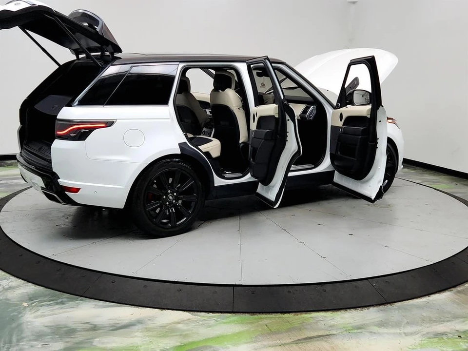 2021 Land Rover Range Rover Sport L494 - Image 11 of 31