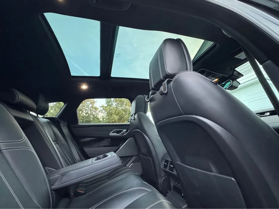 2021 Land Rover Range Rover Velar - Image 10 of 13
