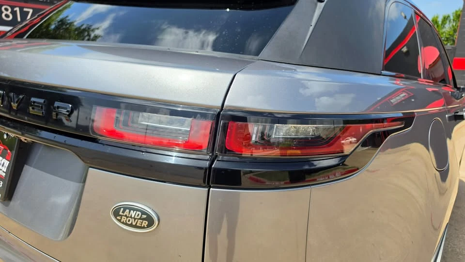 2021 Land Rover Range Rover Velar - Image 9 of 20