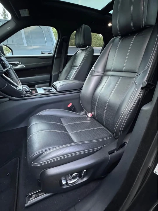 2021 Land Rover Range Rover Velar - Image 7 of 13