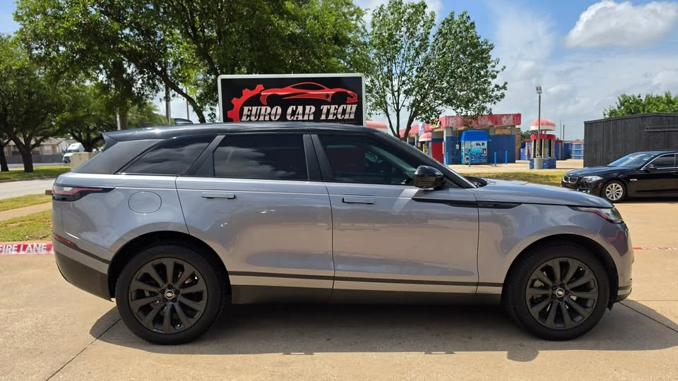 2021 Land Rover Range Rover Velar - Image 7 of 20