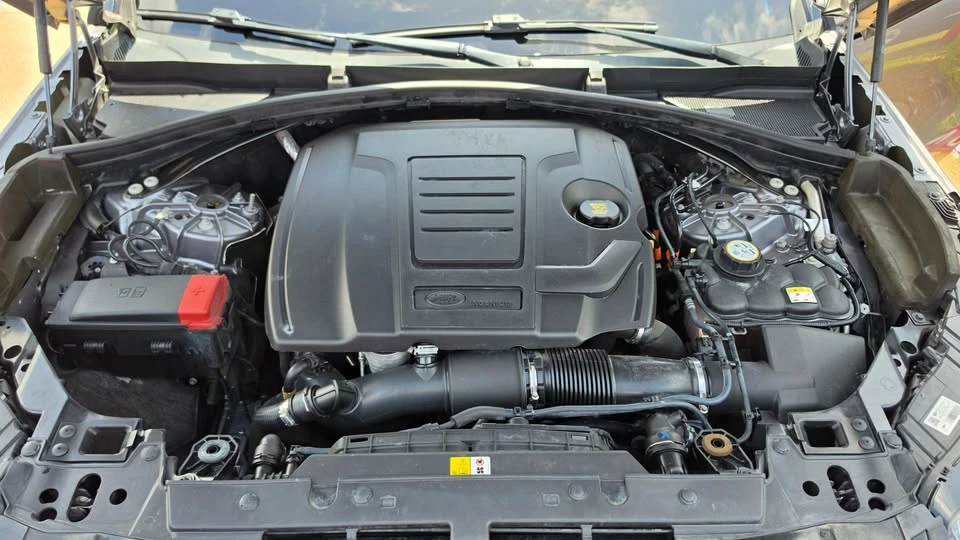 2021 Land Rover Range Rover Velar - Image 18 of 20