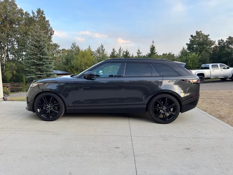 2021 Land Rover Range Rover Velar - Image 2 of 20