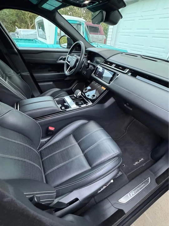 2021 Land Rover Range Rover Velar - Image 13 of 20