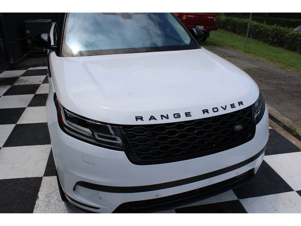 2021 Land Rover Range Rover Velar - Image 10 of 20