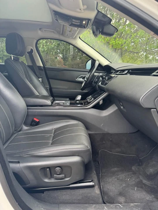 2021 Land Rover Range Rover Velar - Image 13 of 20