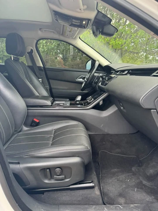 2021 Land Rover Range Rover Velar - Image 11 of 16
