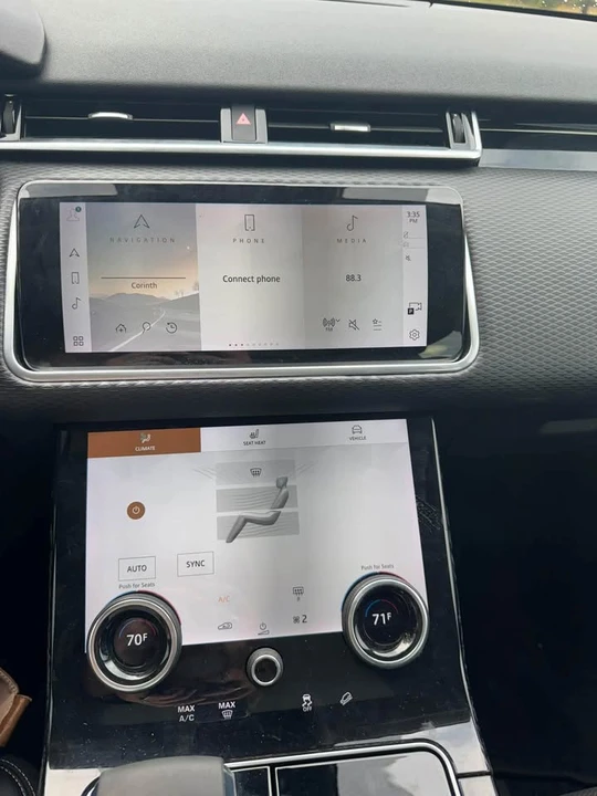 2021 Land Rover Range Rover Velar - Image 12 of 16