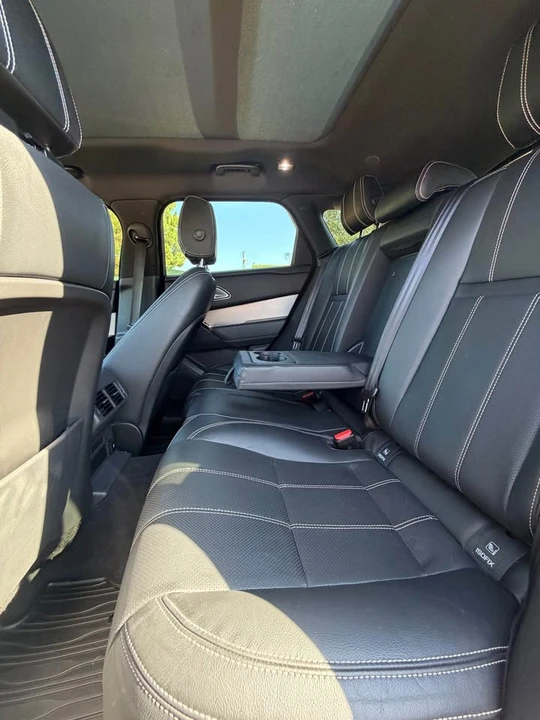 2021 Land Rover Range Rover Velar - Image 4 of 5