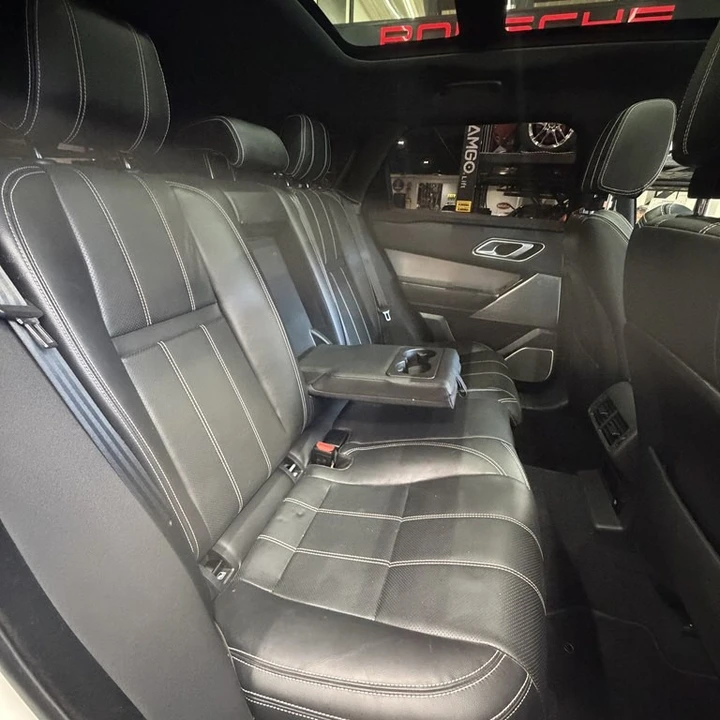 2021 Land Rover Range Rover Velar - Image 7 of 21