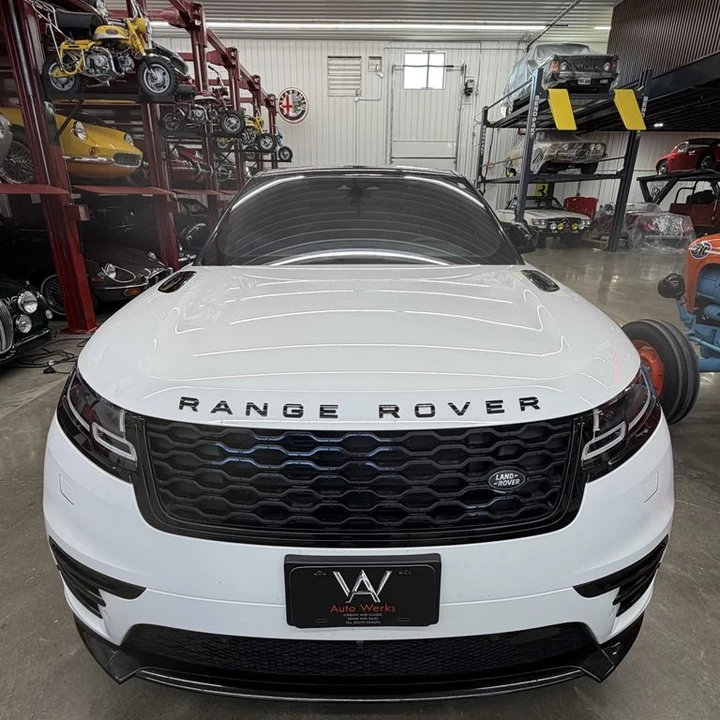 2021 Land Rover Range Rover Velar - Image 3 of 21