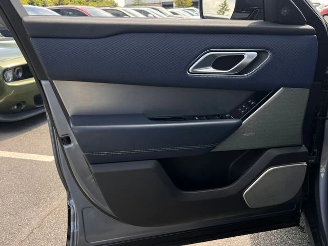 2021 Land Rover Range Rover Velar - Image 7 of 17