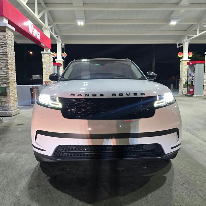 2021 Land Rover Range Rover Velar - Image 2 of 11