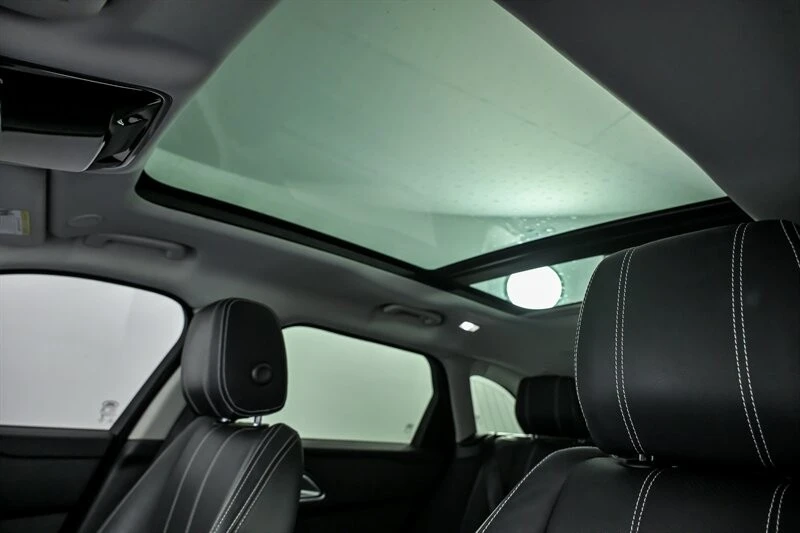 2021 Land Rover Range Rover Velar - Image 21 of 21