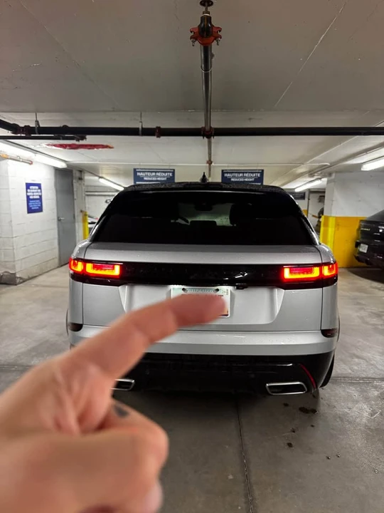2021 Land Rover Range Rover Velar - Image 4 of 13