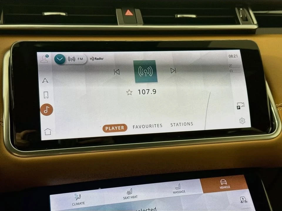 2021 Land Rover Range Rover Velar - Image 16 of 20
