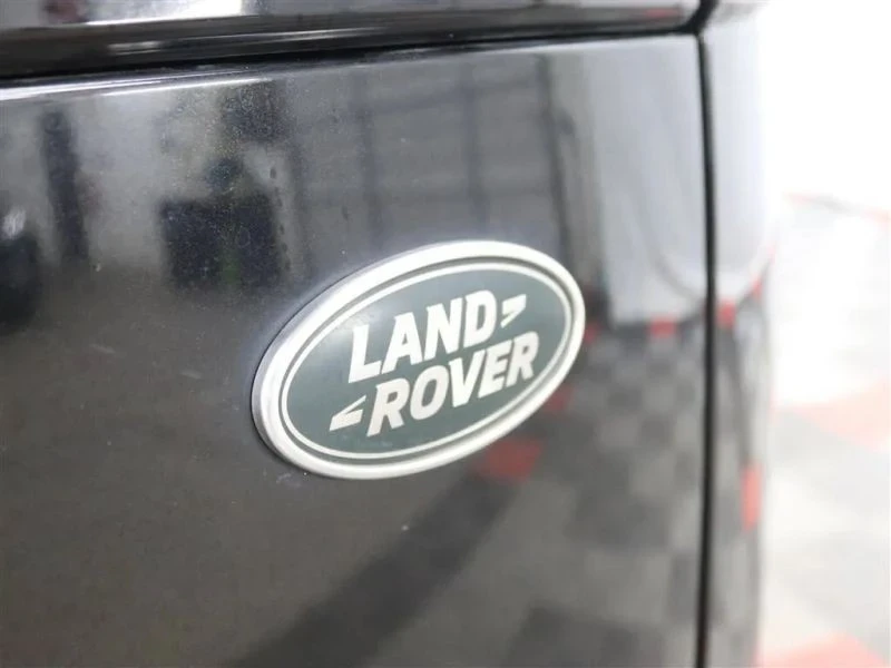 2021 Land Rover Range Rover Velar - Image 9 of 12