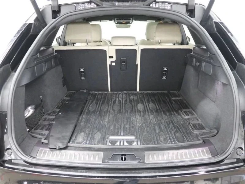 2021 Land Rover Range Rover Velar - Image 6 of 12