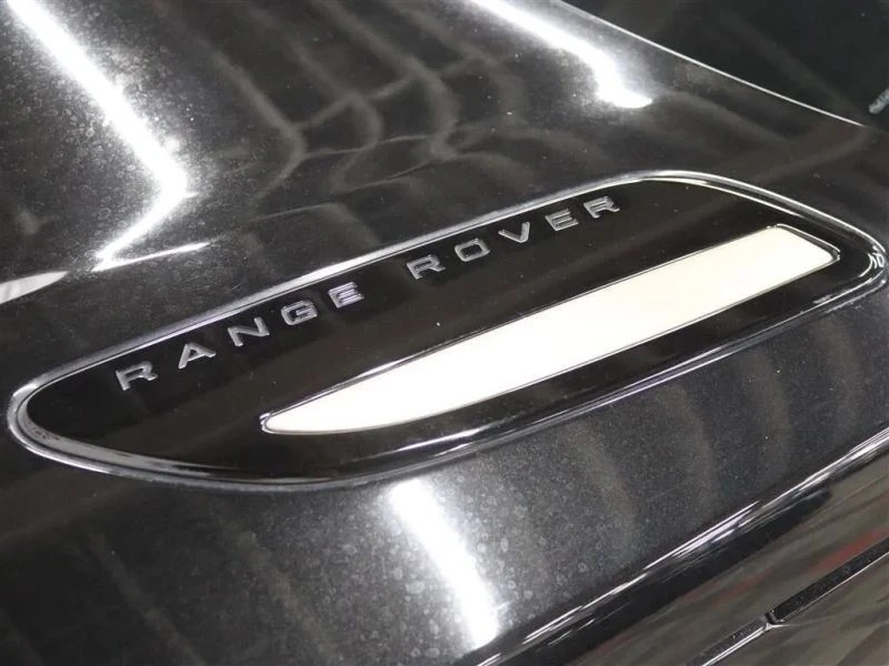 2021 Land Rover Range Rover Velar - Image 10 of 12