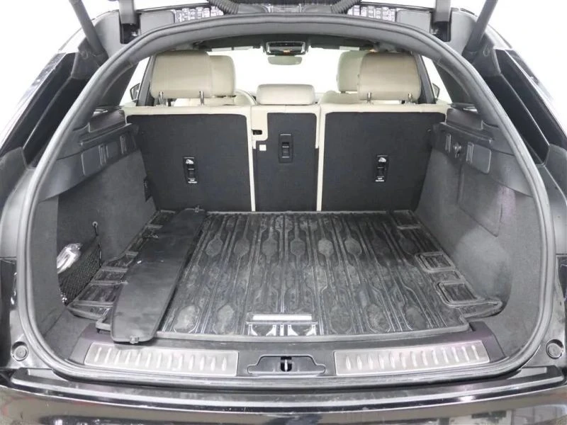 2021 Land Rover Range Rover Velar - Image 6 of 12