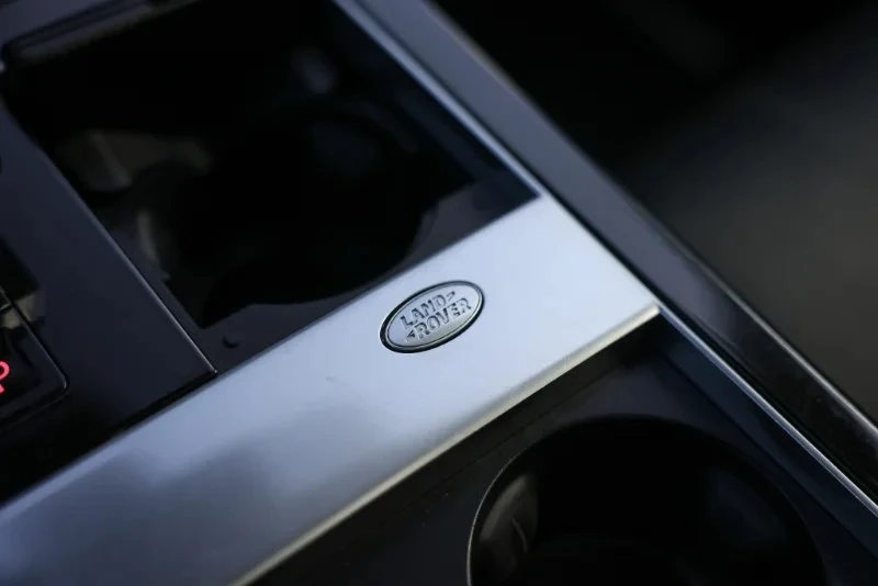 2021 Land Rover Range Rover Velar - Image 14 of 20