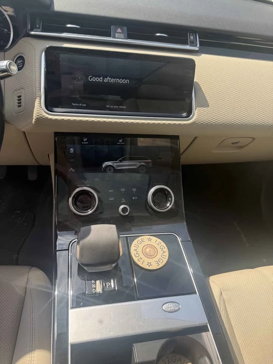 2021 Land Rover Range Rover Velar - Image 6 of 10