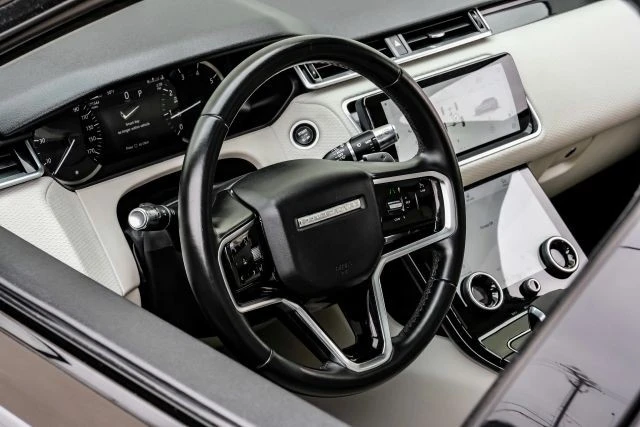 2021 Land Rover Range Rover Velar - Image 19 of 21