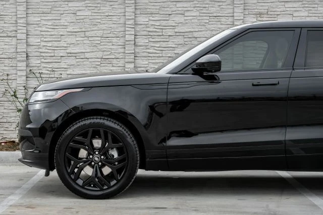 2021 Land Rover Range Rover Velar - Image 14 of 21