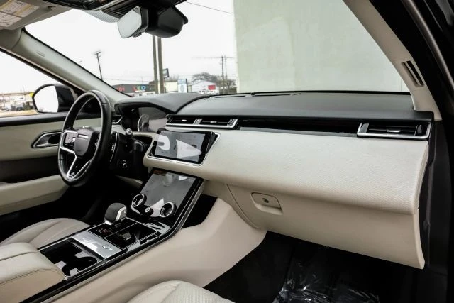 2021 Land Rover Range Rover Velar - Image 16 of 21