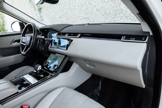 2021 Land Rover Range Rover Velar - Image 15 of 21