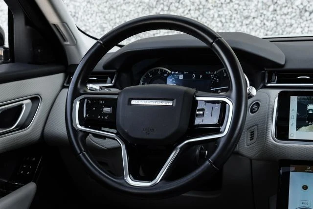 2021 Land Rover Range Rover Velar - Image 18 of 21