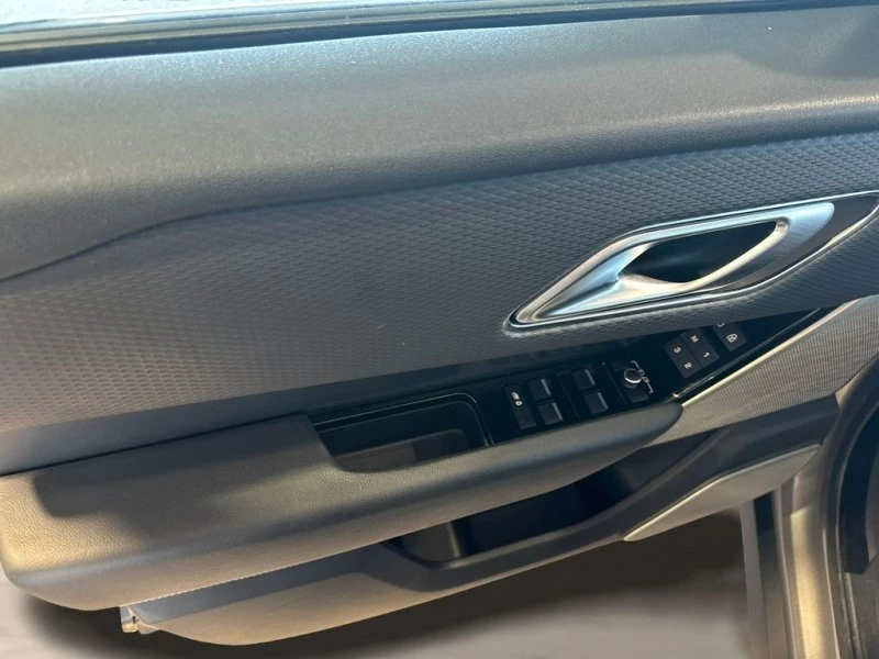2021 Land Rover Range Rover Velar - Image 12 of 19