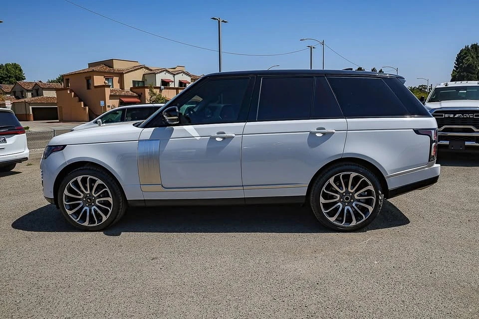 2021 Land Rover Range Rover L405 - Image 7 of 19