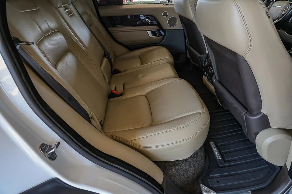 2021 Land Rover Range Rover L405 - Image 16 of 19
