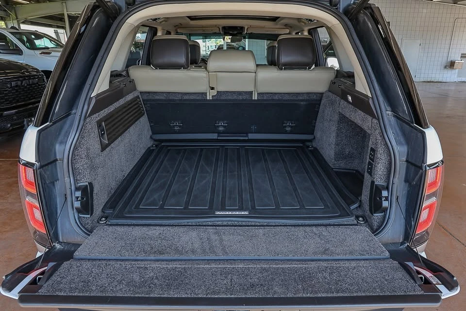 2021 Land Rover Range Rover L405 - Image 14 of 19