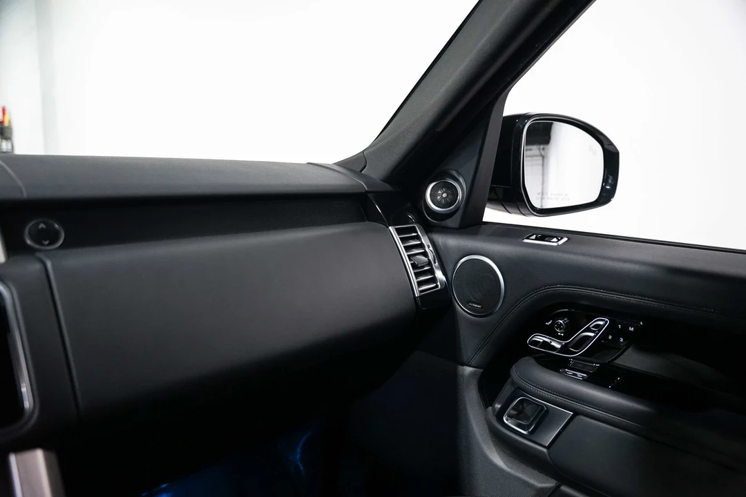 2021 Land Rover Range Rover L405 - Image 18 of 21