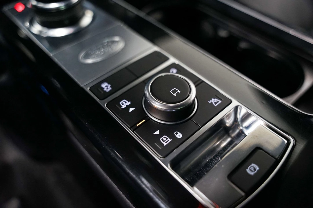 2021 Land Rover Range Rover L405 - Image 16 of 31