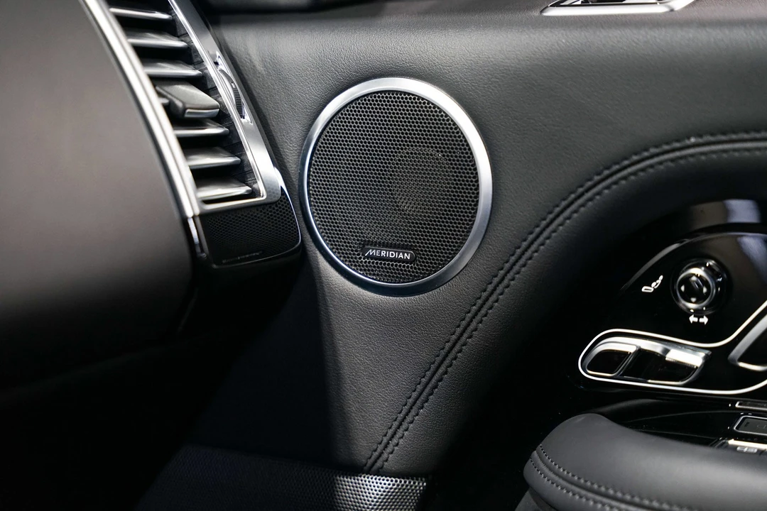 2021 Land Rover Range Rover L405 - Image 18 of 21