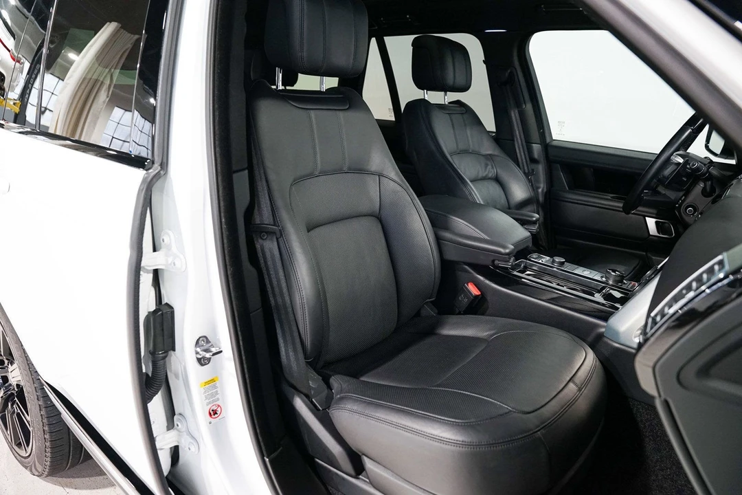 2021 Land Rover Range Rover L405 - Image 28 of 31