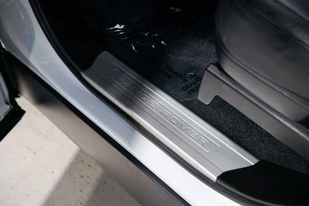 2021 Land Rover Range Rover L405 - Image 24 of 31