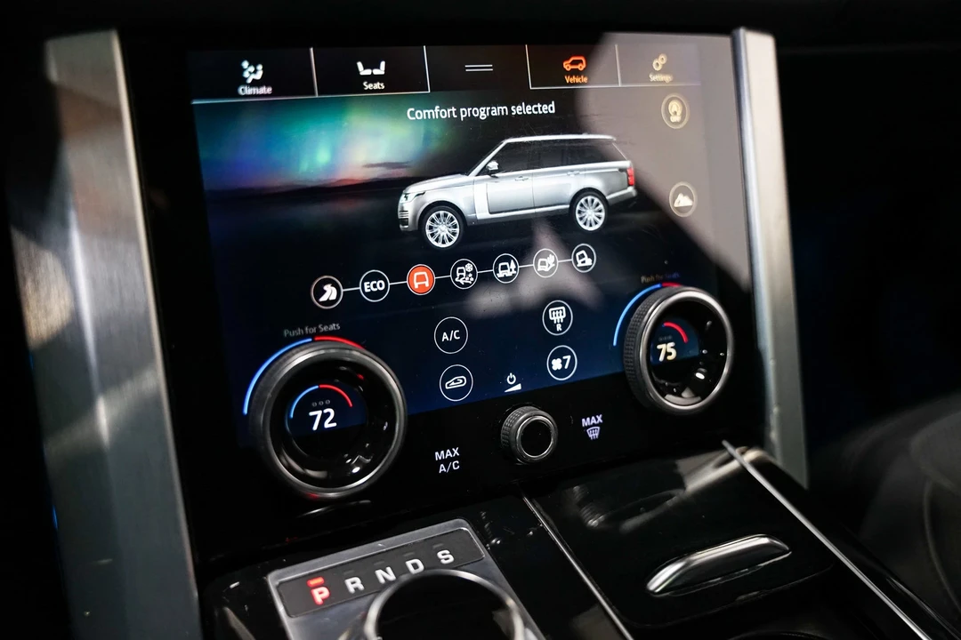 2021 Land Rover Range Rover L405 - Image 14 of 21