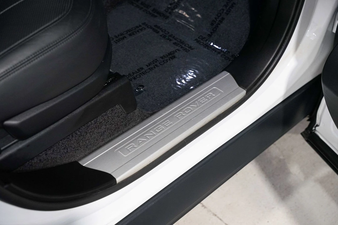 2021 Land Rover Range Rover - Image 27 of 31